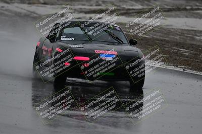 media/Nov-15-2025-CalClub SCCA (Sat) [[7bfa5a7151]]/Qualifying/Group 5/